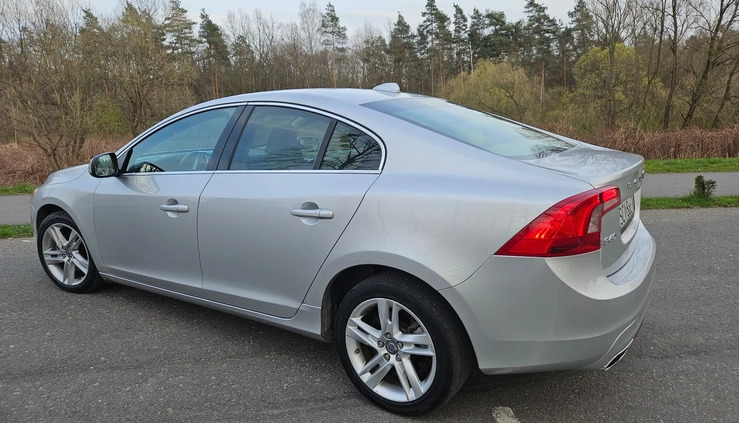 Volvo S60 cena 53505 przebieg: 143680, rok produkcji 2014 z Skoczów małe 232